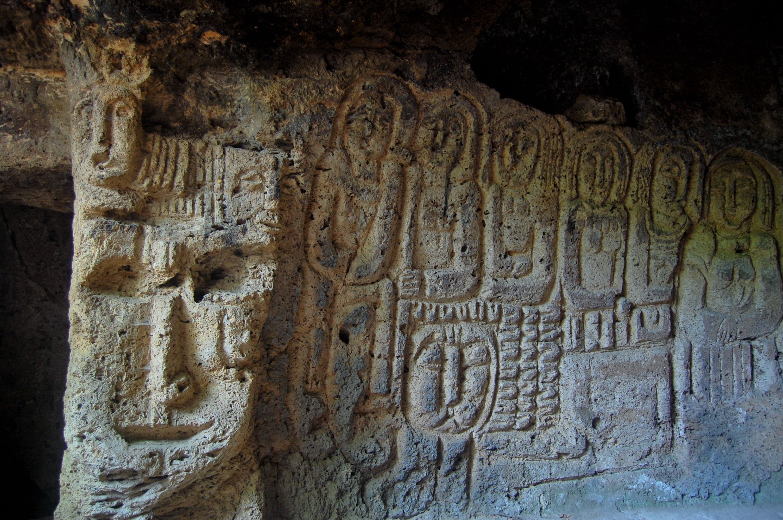 Lastiver Felsenhöhle Khachaghbyur Canyon Tavush Armenien
